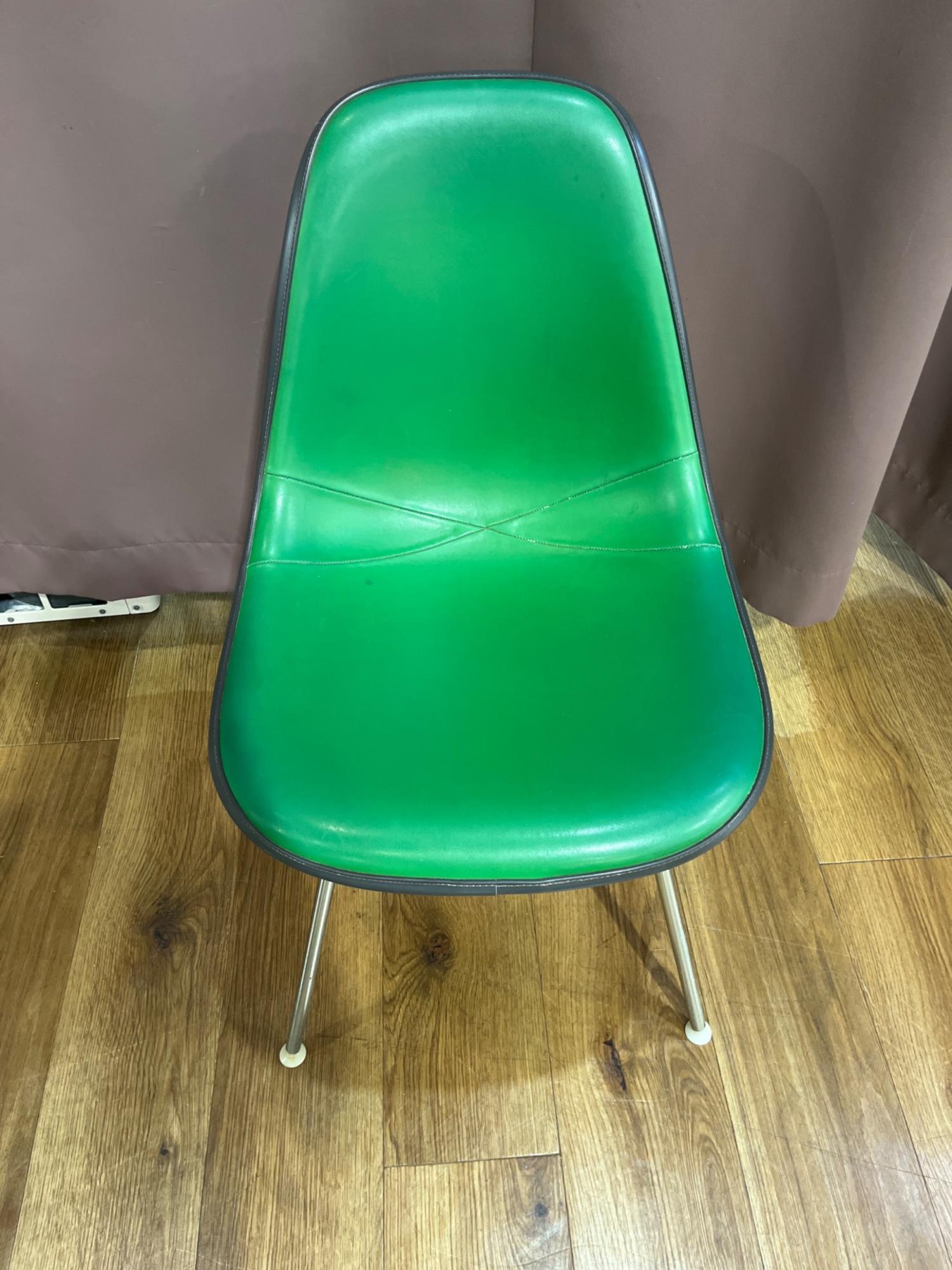 ハーマンミラー　イームズ　サイドシェルチェア　グリーン Herman Miller Eames Molded Plastic Side Shell Chair / ハーマン