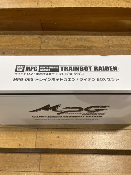 TAKARA TOMY (タカラトミー) 男の子おもちゃ トレインボット