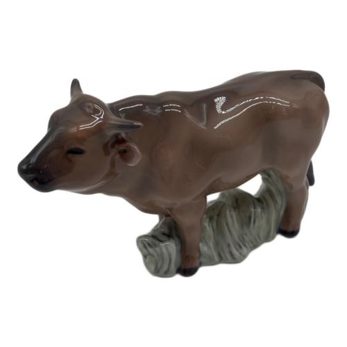 [良好品]ロイヤルコッペンハーゲン　牛の置物 ROYAL COPENHAGEN (ロイヤル・コペンハーゲン) オブジェ 牛