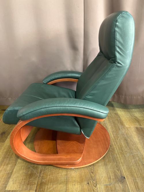 HJELLEGJERDE (イエリアーダ) リクライニングチェアー グリーン