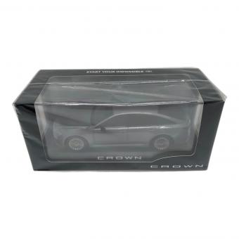 パルック クラウン ミニカー 1/30スケール プレシャスメタル ダイキャストカー START YOUR IMPOSSIBLE