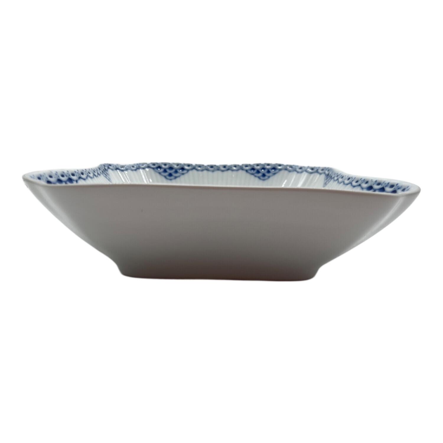 【美品】ロイヤルコペンハーゲン シグネチャー オーブンウェアスクエア 4個 ブルーフルーテッド メガ オーブンウェア スクエアM|ロイヤル