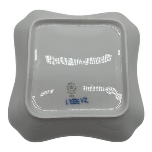 ROYAL COPENHAGEN (ロイヤル・コペンハーゲン) スクエアボウル