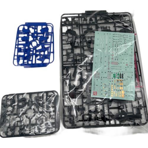 BANDAI (バンダイ) 1/144 RG MSZ-006 ゼータガンダム 「機動戦士Zガンダム」 ガンプラ