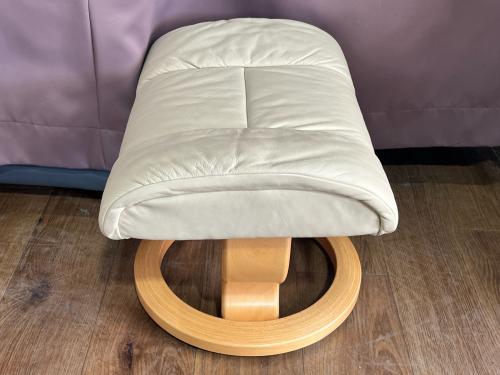 Ekornes (エコーネス) リクライニングチェアー ベージュ Stressless  RENO