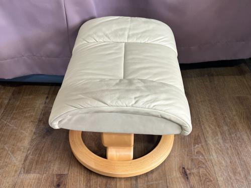 Ekornes (エコーネス) リクライニングチェアー ベージュ Stressless  RENO