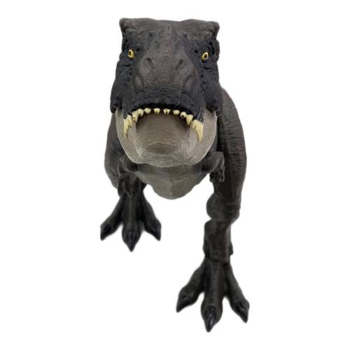 ティラノサウルス 全長約105cm