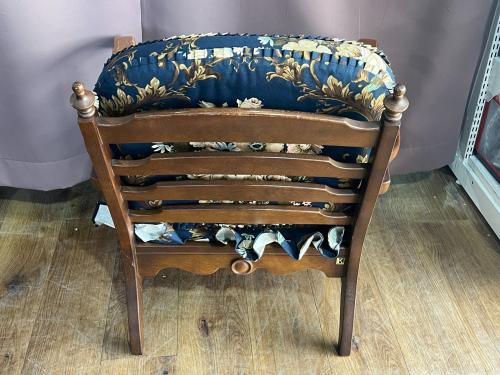 飛騨産業 (ヒダサンギョウ) 1人掛けソファー キツツキマーク ブラック