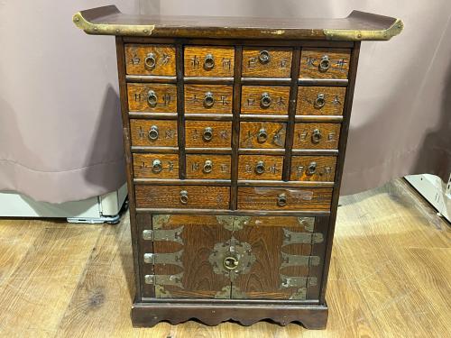 薬箪笥 李朝家具 ブラウン