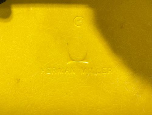 Herman Miller (ハーマンミラー) シェルサイドチェア 1979年 2nd FRP Hベース 31 イエロー