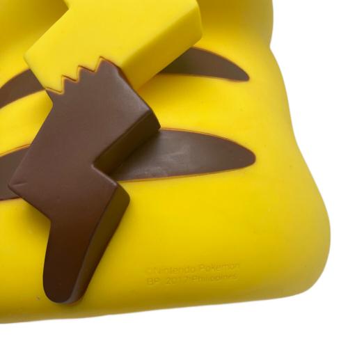 ビックソフビバンク ピカチュウ ポケモングッズ　貯金箱