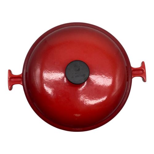 LE CREUSET (ルクルーゼ) 両手鍋 Enzo Mari ヴィンテージ SIZE 23 レッド ”Mama”シリーズ ココットロンド 23