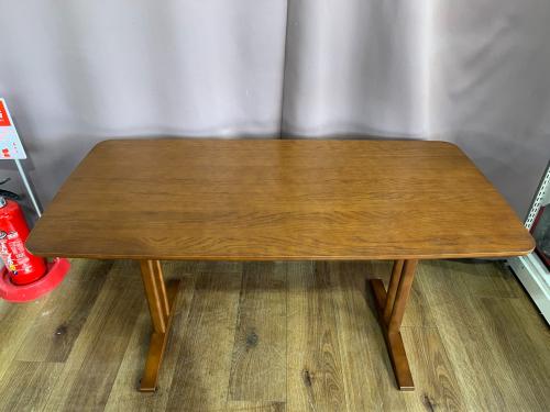 カリモク60+ (カリモクロクマルプラス) カフェテーブル T36420MW 幅:約118㎝ ウォールナットカラー カフェテーブル1200