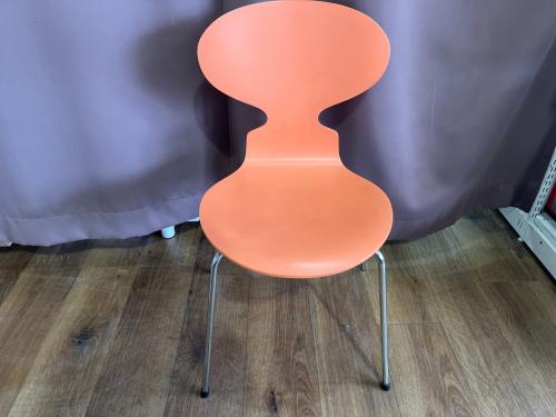 Fritz Hansen (フリッツハンセン) イス オレンジ アリンコチェア