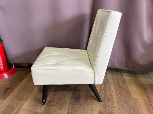 カリモク60 (カリモクロクマル) チェア X36305HD スタンダードアイボリー カフェチェア