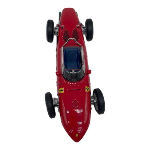 CMC (シーエムシー) 1/18 フェラーリ・ディノ 156 F1 1961 シャークノーズ モデルカー シャークスノーズ  1961 @