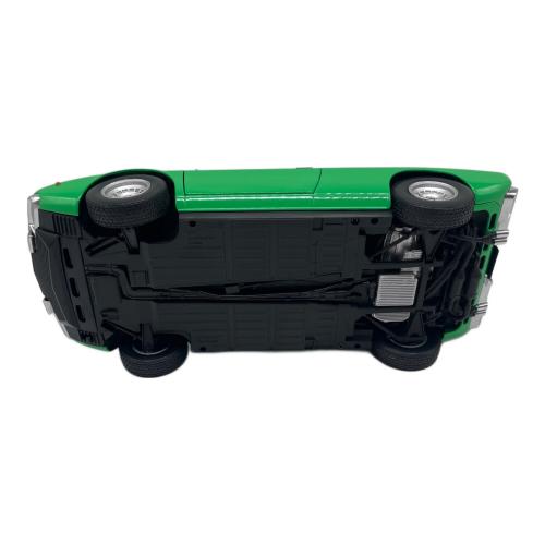 京商 (キョウショウ) ランボルギーニ 1：18 ウラッコ モデルカー グリーン