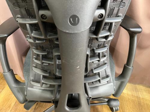 Herman Miller (ハーマンミラー) オフィスチェア CN122AWAAG1G1BB1HA04  グレー embody