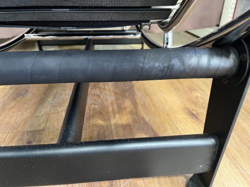 チェア LC4 リプロダクト @ ホワイト×ブラウン シェーズロング　LE CORBUSIER