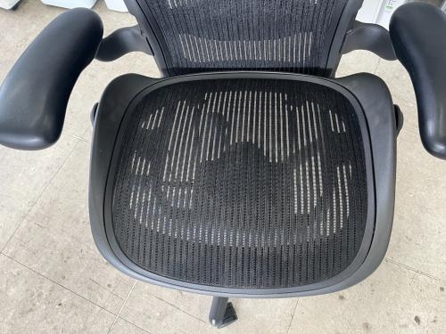 Herman Miller (ハーマンミラー) アーロンチェア @ グラファイトベース グレー クラッシックモデル