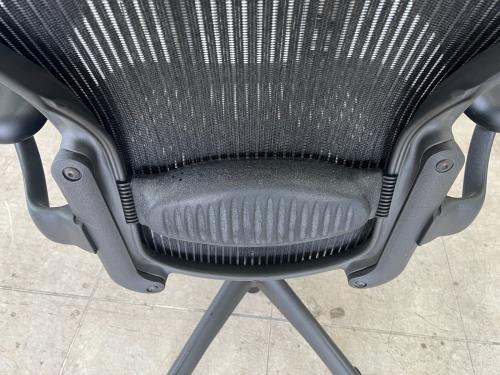 Herman Miller (ハーマンミラー) アーロンチェア @ グラファイトベース グレー クラッシックモデル