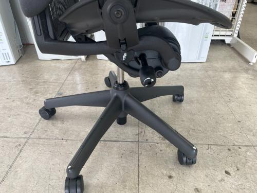 Herman Miller (ハーマンミラー) アーロンチェア @ グラファイトベース グレー クラッシックモデル