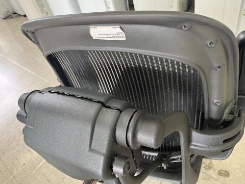 Herman Miller (ハーマンミラー) アーロンチェア @ グラファイトベース グレー クラッシックモデル