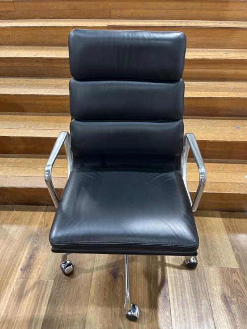Herman Miller (ハーマンミラー) オフィスチェア JOIFA339 @ ブラック EAMES SOFT PAD EXECUTIVE CHAIR