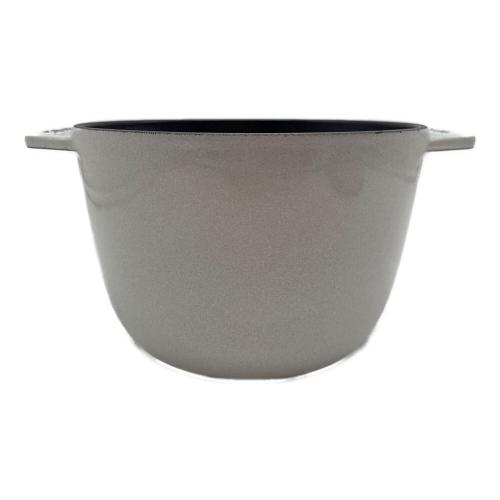 Staub (ストウブ) ラ・ココット de GOHAN グレー 16cm