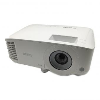 BenQ (ベンキュー) プロジェクター MH733 2022年製　ランプ使用63H