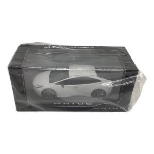 PRIUS (プリウス) 新型プリウス（60系） モデルカー プラチナホワイトパールマイカ089・1/30
