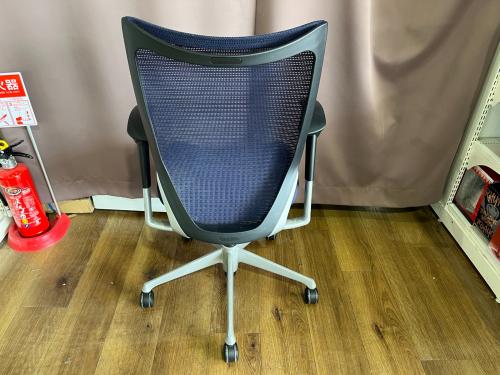 オカムラ ワークチェアー CP85DR FDF4 ネイビー Baron(バロン)シリーズ