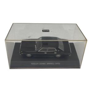 DISM NISSAN CEDRIC 2000SGL ダイキャストカー