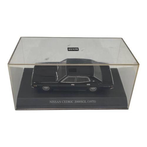 DISM NISSAN CEDRIC 2000SGL ダイキャストカー