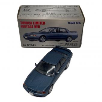 TOMYTEC (トミーテック) トミカリミテッドヴィンテージ ネオ LV-N194b 日産スカイライン GTS25 タイプX・G トミカ