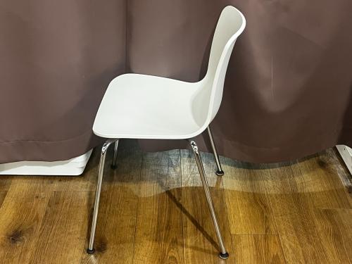 Vitra (ヴィトラ) イス 51-0051 ホワイト ハルチューブ