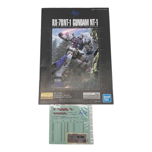 BANDAI (バンダイ) 1/100 MG RX-78NT-1 ガンダムNT-1 Ver.2.0 「機動戦士ガンダム0080 ポケットの中の戦争」 ガンプラ