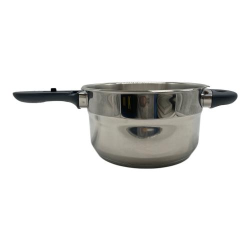 WMF (ヴェーエムエフ) 圧力鍋 パーフェクトプラス 2点セット（4.5L・3.0L）018-WF-2328 ドイツ製