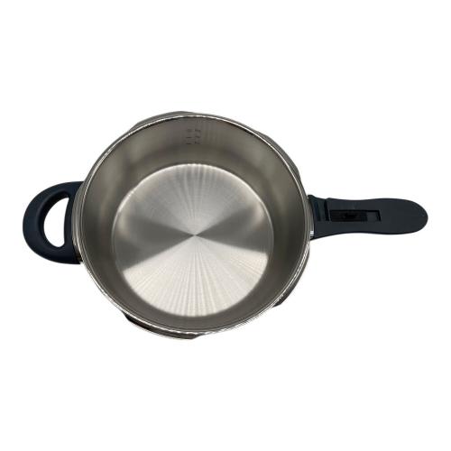 WMF (ヴェーエムエフ) 圧力鍋 パーフェクトプラス 2点セット（4.5L・3.0L）018-WF-2328 ドイツ製