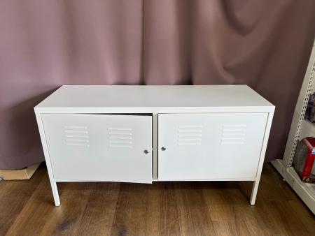 IKEA (イケア) キャビネット 鍵付き・棚板1枚欠品 ホワイト PS