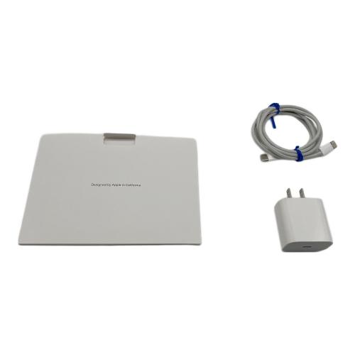 Apple (アップル) MacBook Neo 13インチ インディゴ