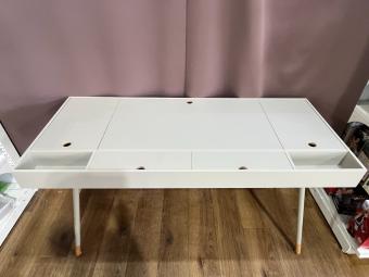 BoConcept (ボーコンセプト) デスク 幅:約60㎝ グレー Cupertino