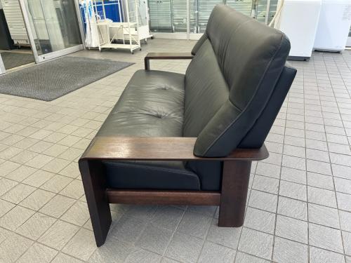 karimoku (カリモク) 3人掛けソファー W15003FKG ダンテ 幅:約180㎝ ブラック×ブラウン Chitano
