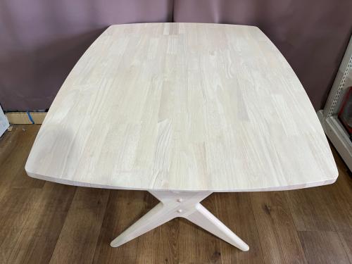 ニトリ ベンチダイニング3点セット 旧モデル 幅:約120㎝ ナチュラル×グレー×レッド リラックスワイド