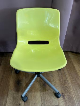 IKEA (イケア) チェア 2004年製・復刻・廃盤品 イエロー snille