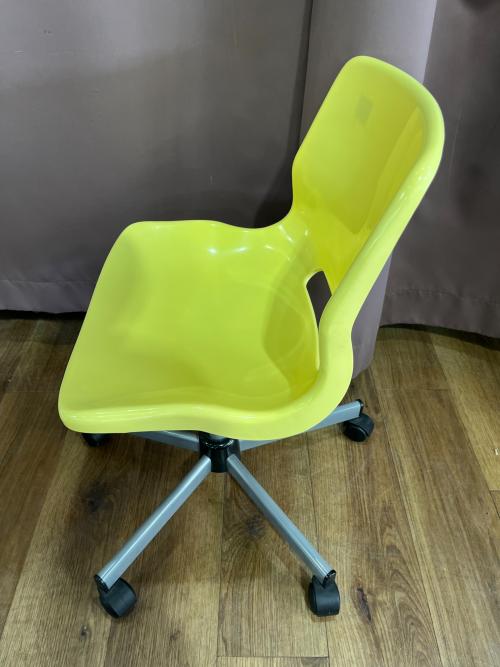 IKEA (イケア) チェア 2004年製・復刻・廃盤品 イエロー snille
