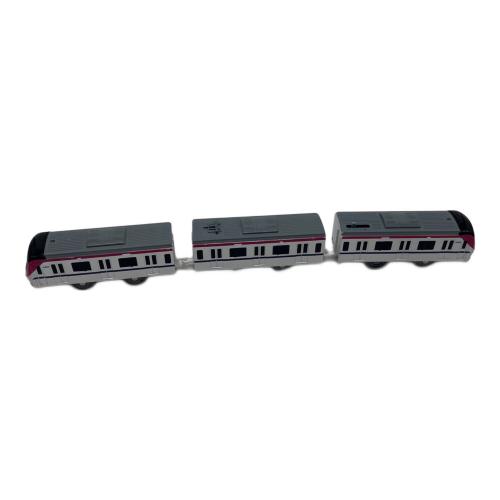 TOMY (トミー) 車両セット(3両編成) プラレール 京王ライナー プラレール 5000系 橋本行き