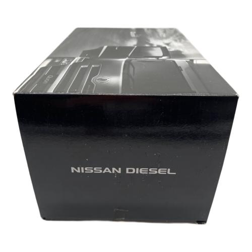 UD トラックス 久遠低床ウイング模型1/60 モデルカー　日産