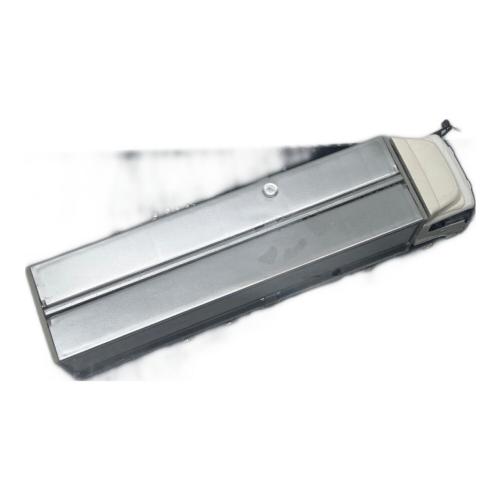 UD トラックス 久遠低床ウイング模型1/60 モデルカー　日産