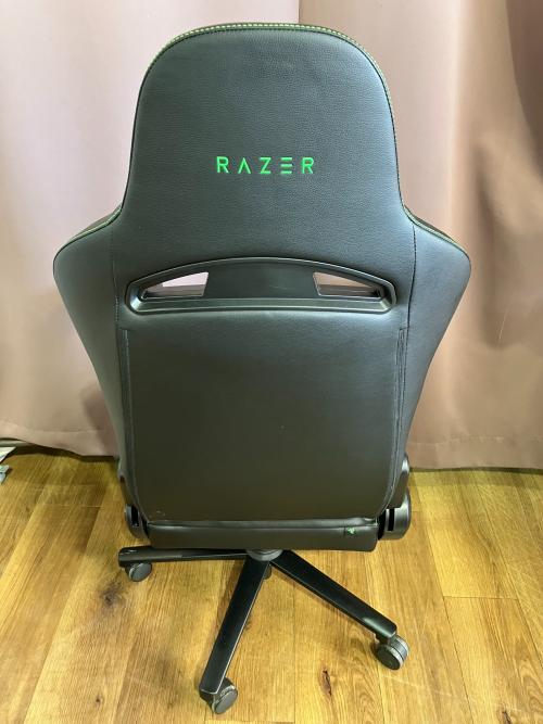 Razer (レイザー) ゲーミングチェア RZ38-0388 ブラック ENKI X